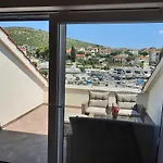 Marta *