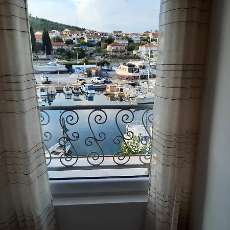 Apartment Marta Marina