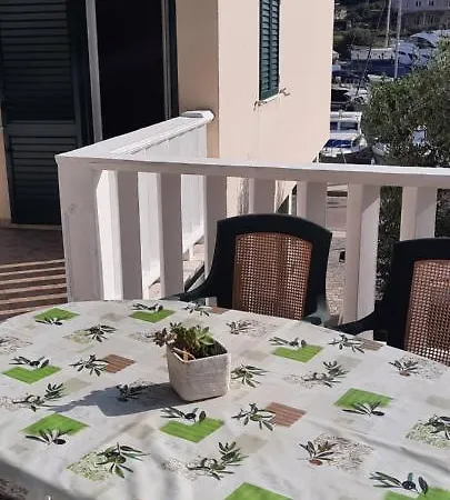 Apartment Marta Marina